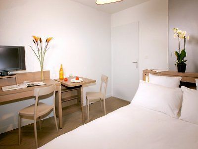 Comfort Suites Cannes Mandelieu Kültér fotó