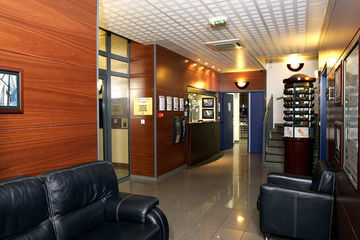 Comfort Suites Cannes Mandelieu Kültér fotó