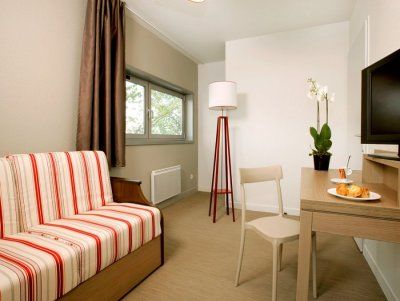Comfort Suites Cannes Mandelieu Kültér fotó